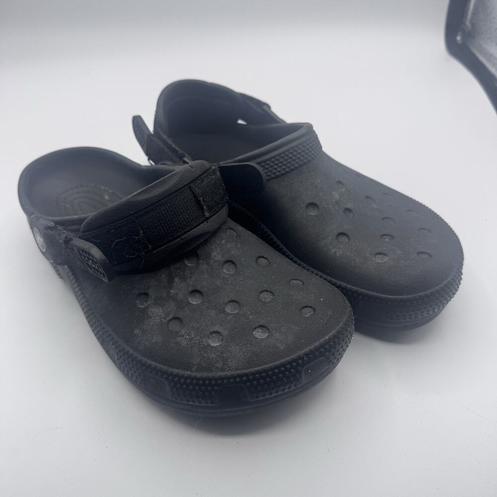 Crocs Classic Black Unisex M4 W6 10001-001 - Very Good Used